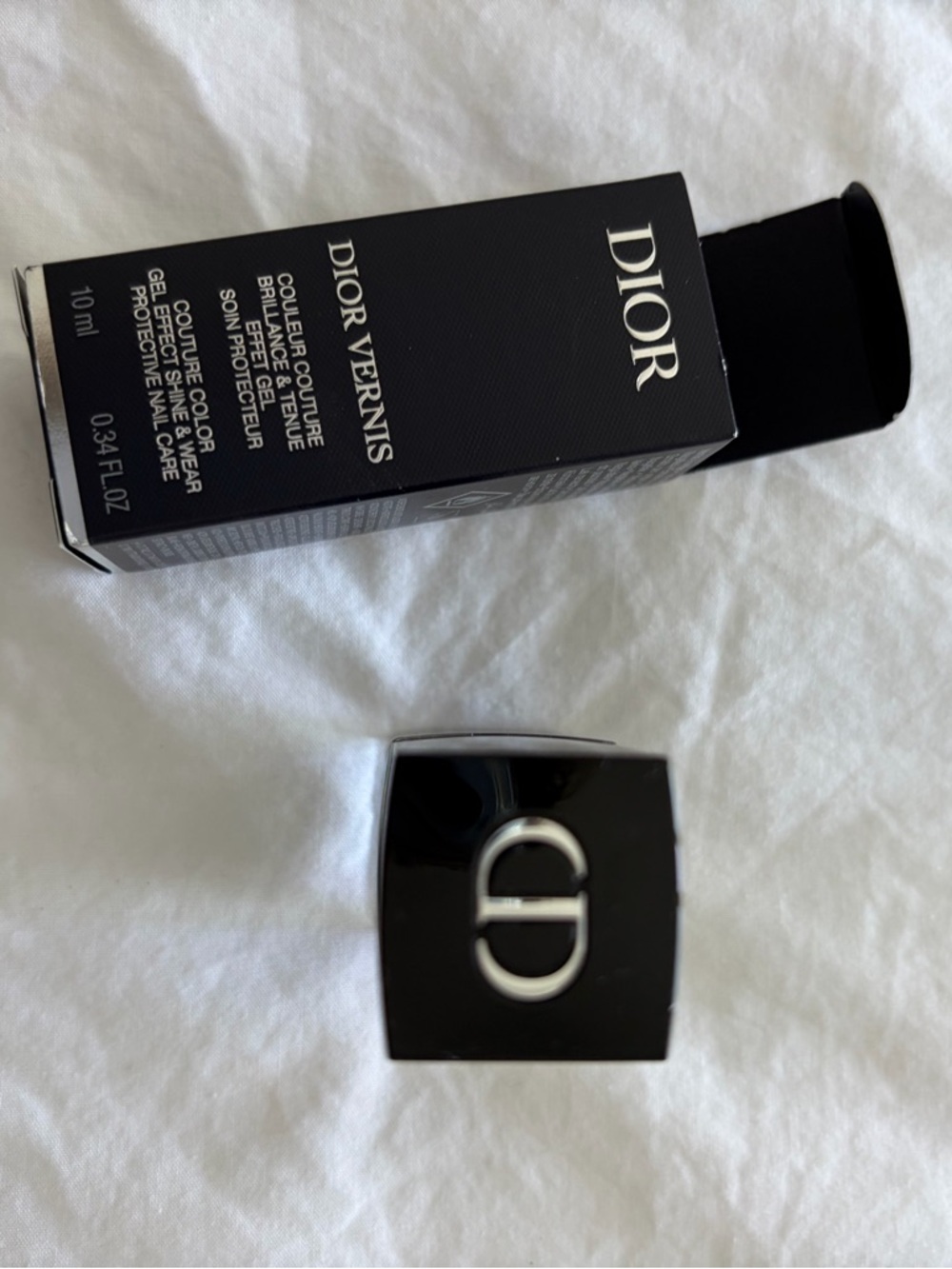 Dior Black High-Shine nail polish
